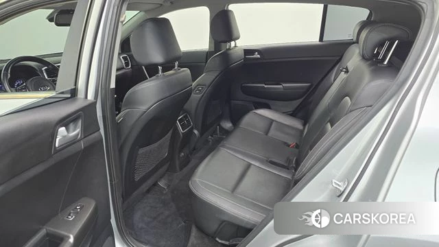 Kia Sportage The Bold 2019 Серебряный из Кореи, фото 2