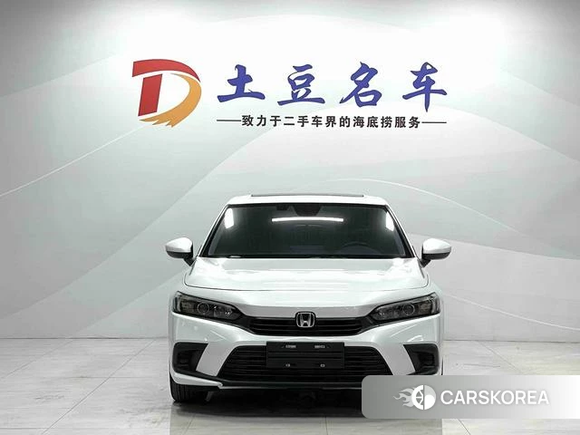 Honda Civic 2021 Белый из Китая, фото 2