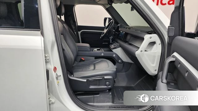 Land Rover Defender (L663) 2020 Белый из Кореи, фото 2