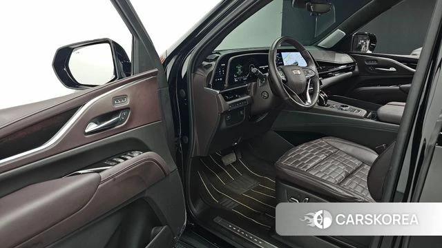 Cadillac Escalade 5th Generation 2023 Черный из Кореи, фото 2