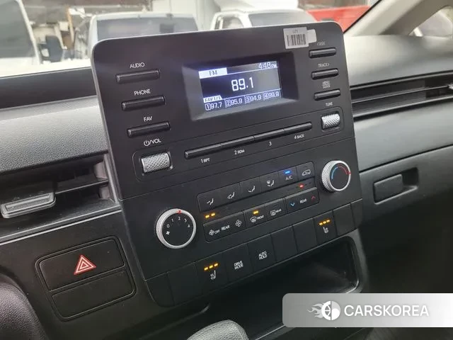 Hyundai Staria 2023 Серый из Кореи, фото 2