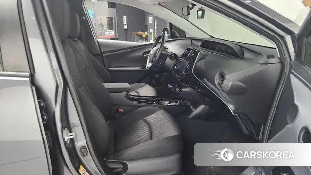 Toyota Prius 4th Generation 2019 Серый из Кореи, фото 2