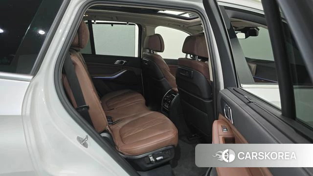 BMW X5 (G05) 2022 Белый из Кореи, фото 2