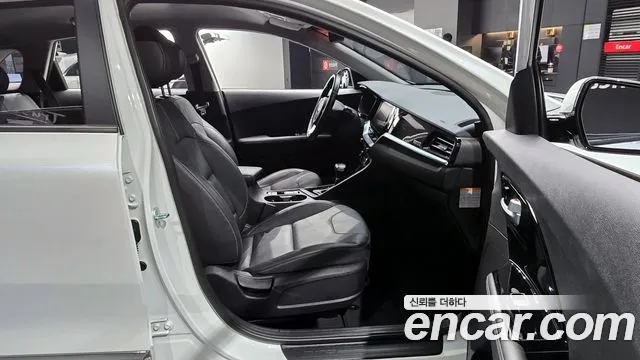 Kia The New Niro 2021 Белый из Кореи, фото 2