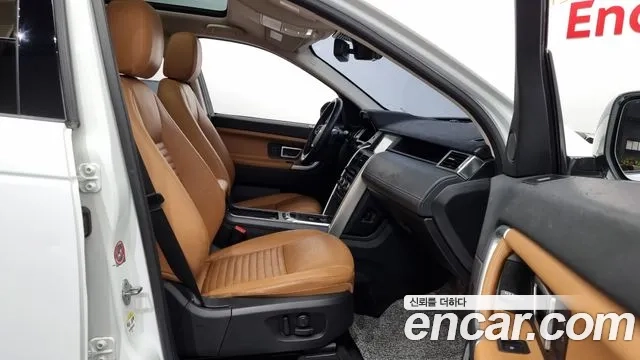 Land Rover Discovery Sports 2019 Белый из Кореи, фото 2
