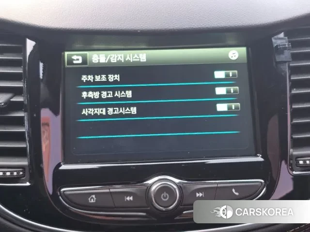 Chevrolet (GM Daewoo) The New Trax 2018 Белый из Кореи, фото 2