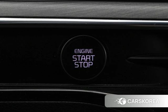 Kia The New K5 3rd generation 2024 Черный из Кореи, фото 2