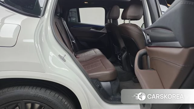 BMW X4 (G02) 2025 Белый из Кореи, фото 2