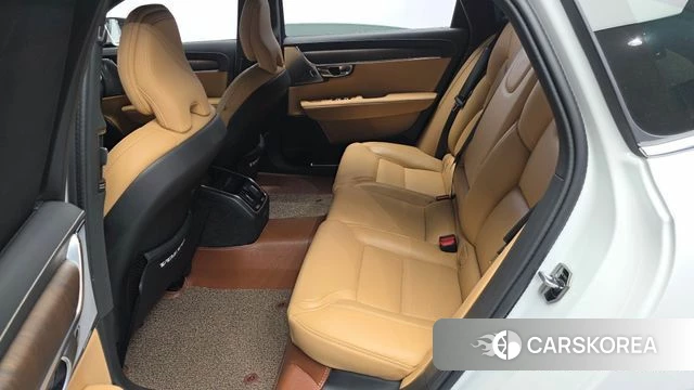 Volvo S90 2021 Белый из Кореи, фото 2