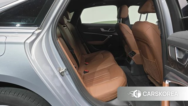 Audi A6 (C8) 2020 Серебряный из Кореи, фото 2