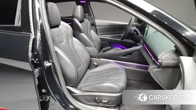 Hyundai Avante (CN7) 2022 Черный из Кореи, фото 2