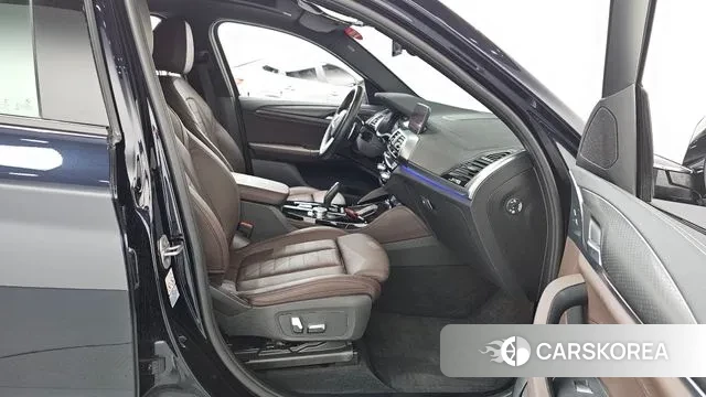 BMW X4 (G02) 2021 Черный из Кореи, фото 2