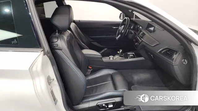 BMW M2 (F87) 2018 Белый из Кореи, фото 2