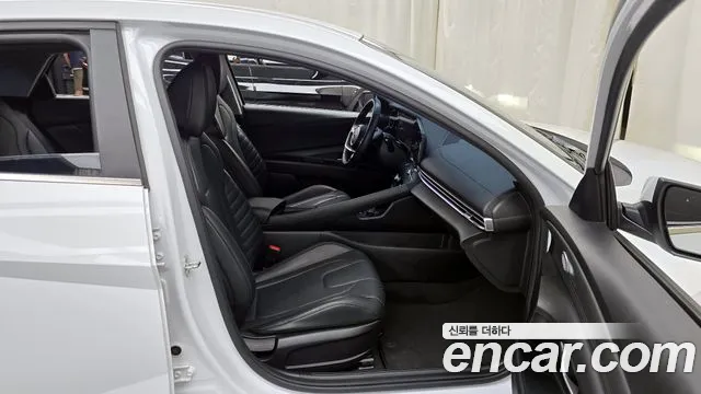 Hyundai Avante Hybrid (CN7) 2021 Белый из Кореи, фото 2