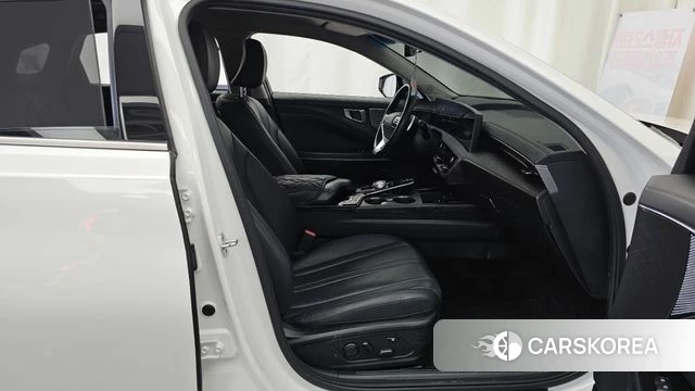 Kia K8 2022 Белый из Кореи, фото 2
