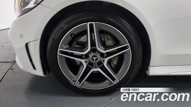 Mercedes-Benz C-Class W205 id 2698908 из Кореи 2
