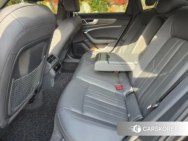 Audi A6 (C8) 2022 Серый из Кореи, фото 2