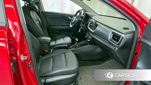 Kia Stonic 2018 Красный из Кореи, фото 2