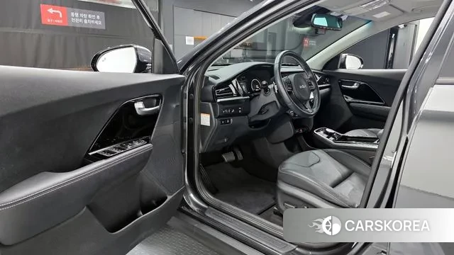 Kia Niro EV 2021 Серый из Кореи, фото 2