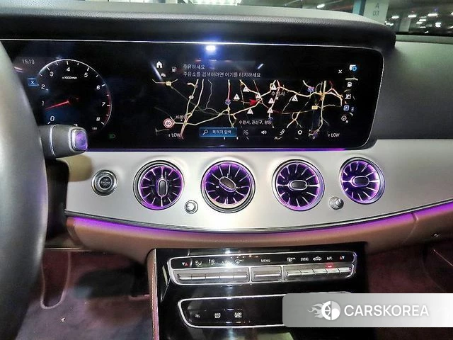Mercedes-Benz E-Class W213 2021 Черный из Кореи, фото 2