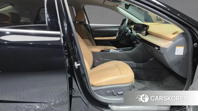 Hyundai Sonata D Edge Hybrid (DN8) 2023 Черный из Кореи, фото 2
