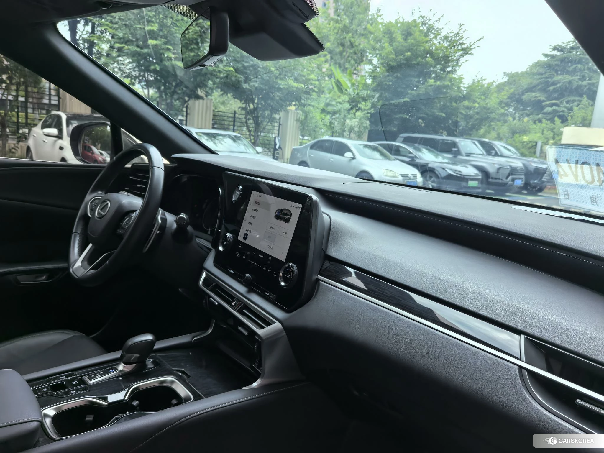 Lexus RX 2023 Черный из Китая, фото 2