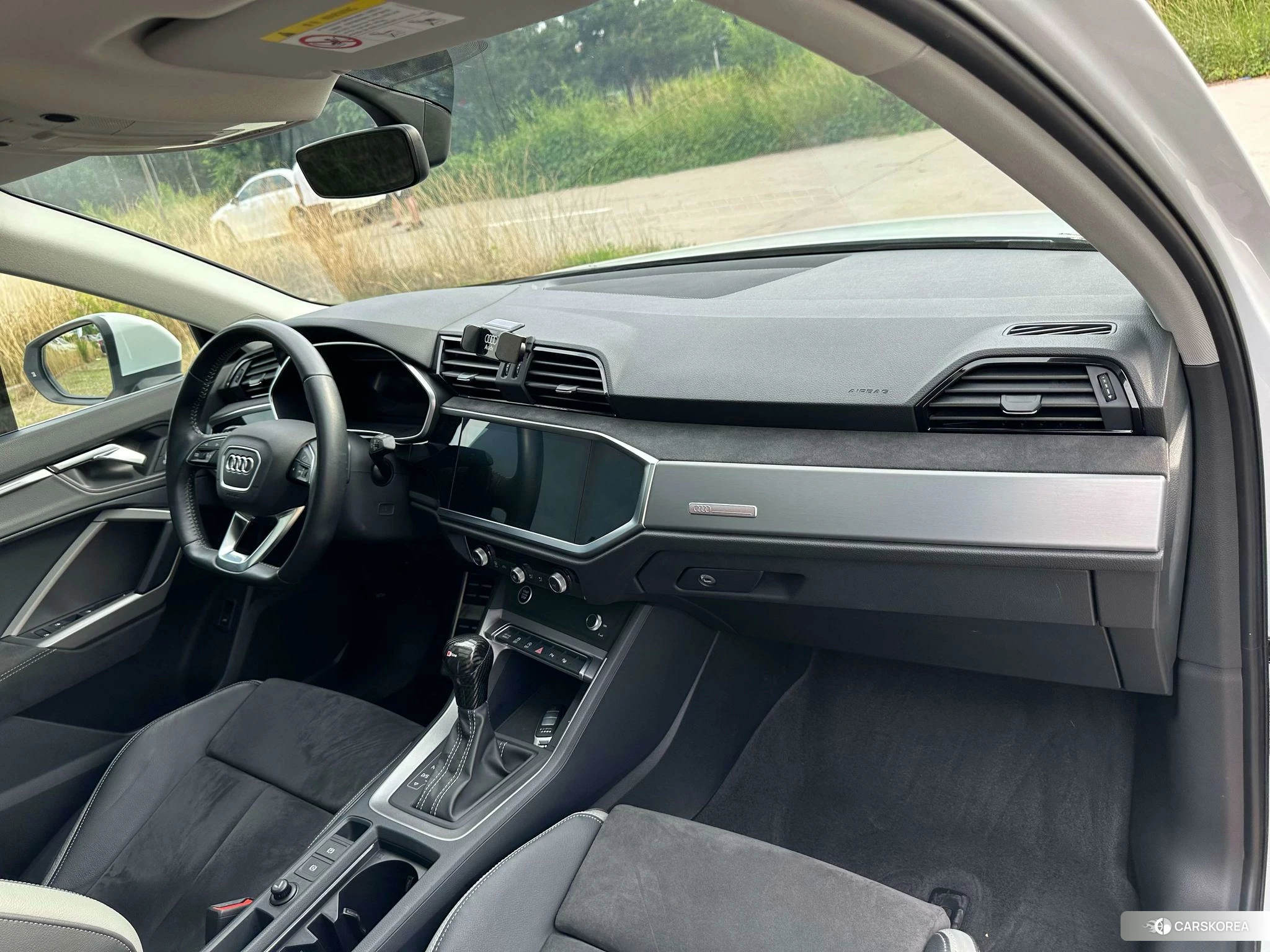 Audi Q3 2021 Белый из Китая, фото 2