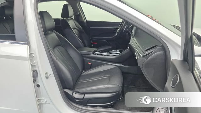 Hyundai Sonata (DN8) 2019 Белый из Кореи, фото 2