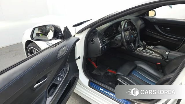 BMW 6 Series (F12) 2018 Белый из Кореи, фото 2