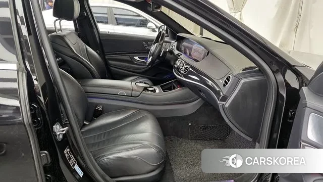 Mercedes-Benz S-Class W222 2019 Черный из Кореи, фото 2