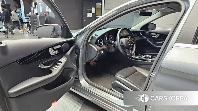 Mercedes-Benz C-Class W205 2019 Серый из Кореи, фото 2