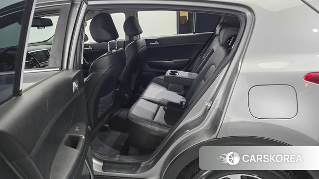 Kia Sportage The Bold 2020 Серебристо-серый из Кореи, фото 2