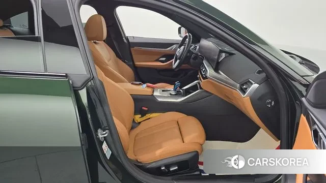 BMW i4 2022 Зеленый из Кореи, фото 2