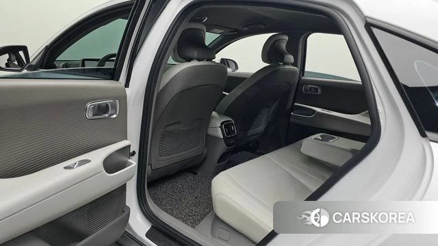 Hyundai Ionic 6 2022 Белый из Кореи, фото 2