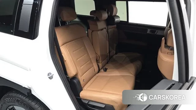 Hyundai Santa Fe (MX5) 2024 Белый из Кореи, фото 2