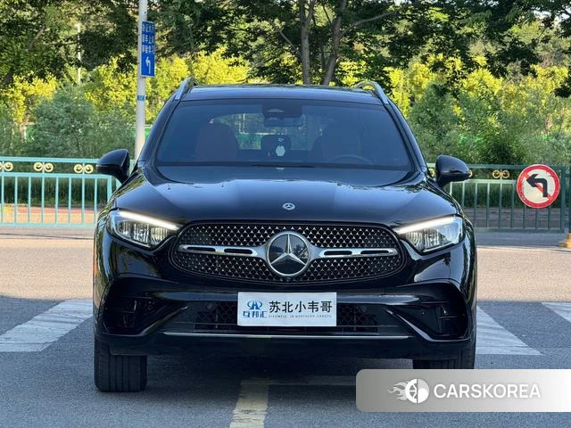 Mercedes-Benz GLC 2024 Черный из Китая, фото 2