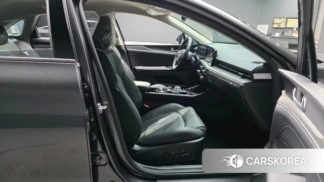 Kia The New K5 3rd generation 2024 Серый из Кореи, фото 2