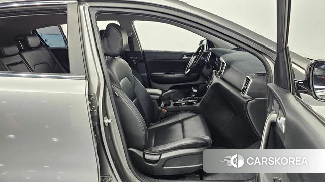 Kia Sportage 4th Generation 2018 Серый из Кореи, фото 2