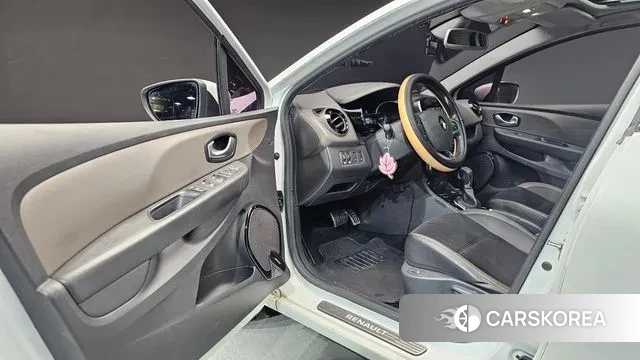 Renault Korea (Samsung) Clio 2019 Белый из Кореи, фото 2