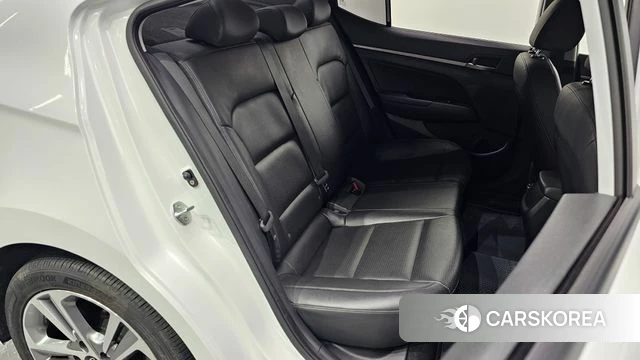 Hyundai Avante AD 2018 Белый из Кореи, фото 2