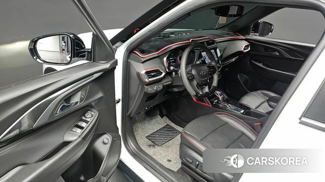 Chevrolet (GM Daewoo) Trailblazer 2022 Белый из Кореи, фото 2