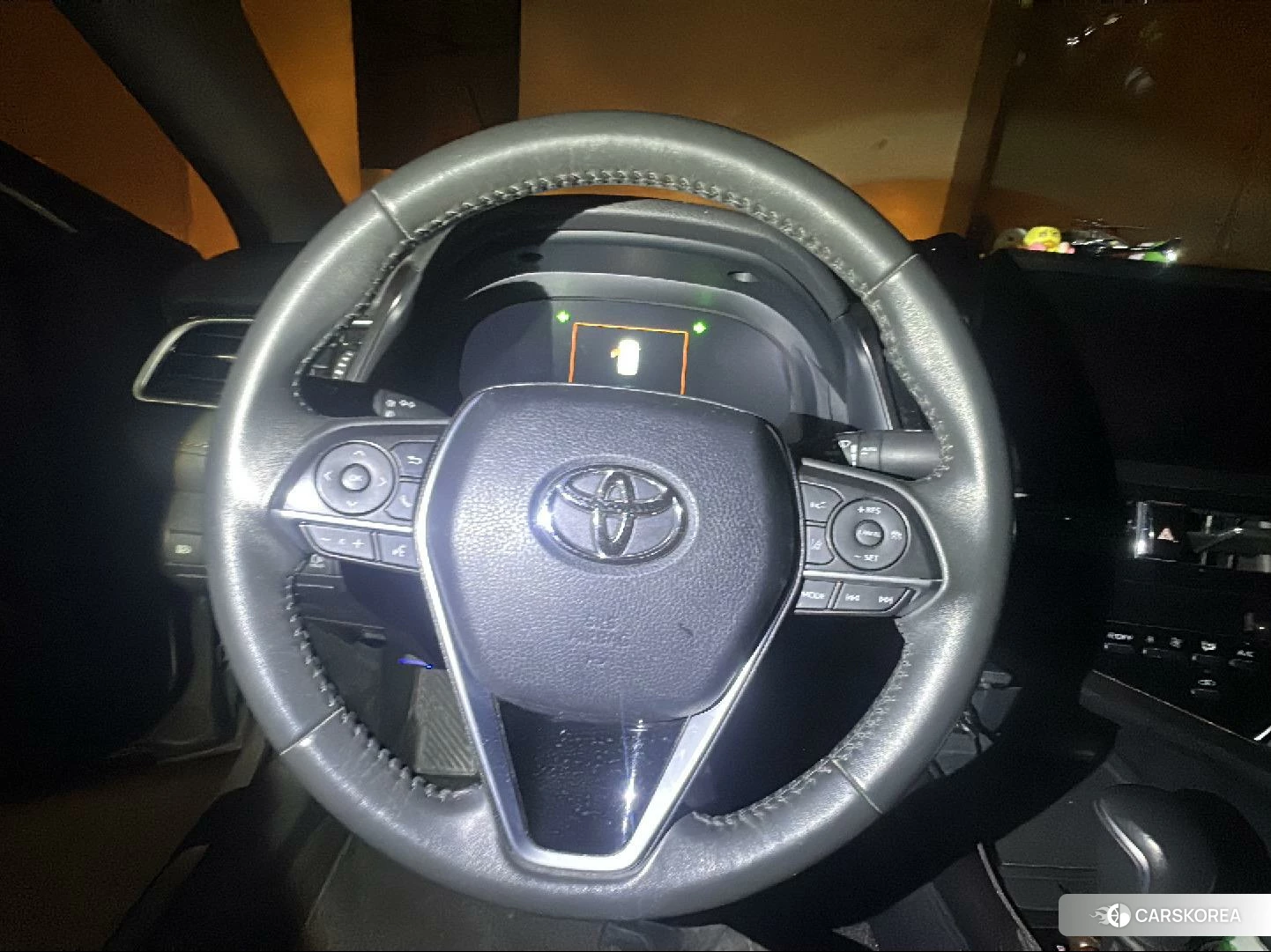 Toyota Camry 2021 Темно-серый из Китая, фото 2