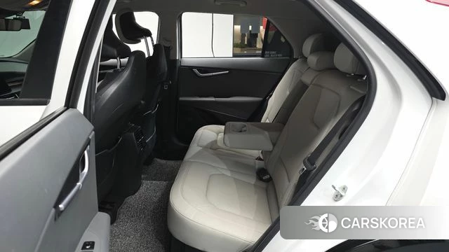 Kia Di Ol Nu Niro 2022 Белый из Кореи, фото 2