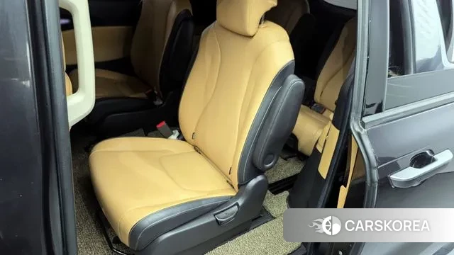 Kia Carnival 4th generation 2020 Серый из Кореи, фото 2