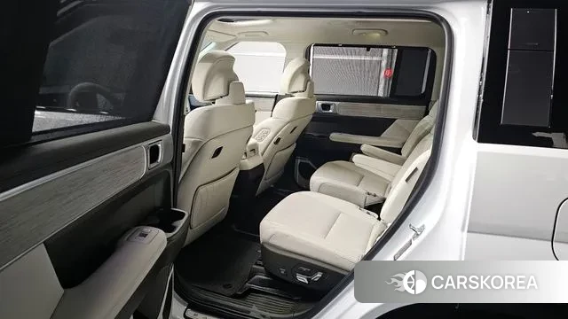 Hyundai Santa Fe (MX5) 2025 Белый из Кореи, фото 2