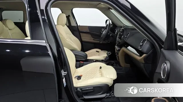 Mini Cooper Countryman 2019 Черный из Кореи, фото 2