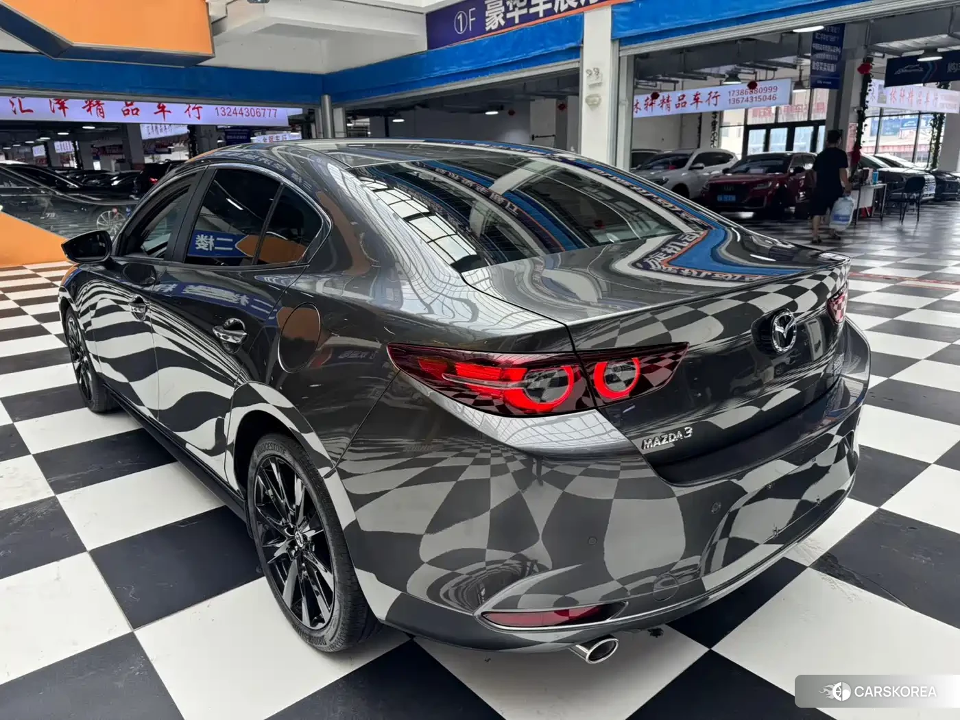 Mazda 3 2023 Silver/gray из Китая, фото 2