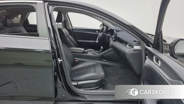 Kia K5 3rd generation 2022 Черный из Кореи, фото 2