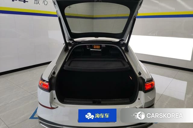 Volkswagen Lingdu 2023 Белый из Китая, фото 2