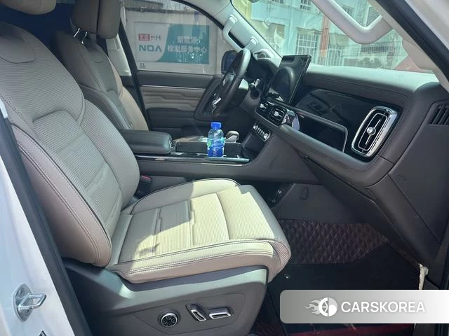 Beijing off-road BJ60 2023 Белый из Китая, фото 2